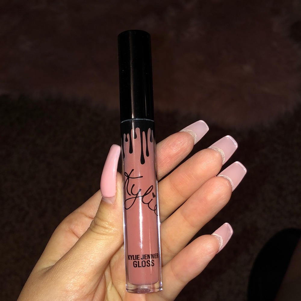 KYLIE matte lipstick